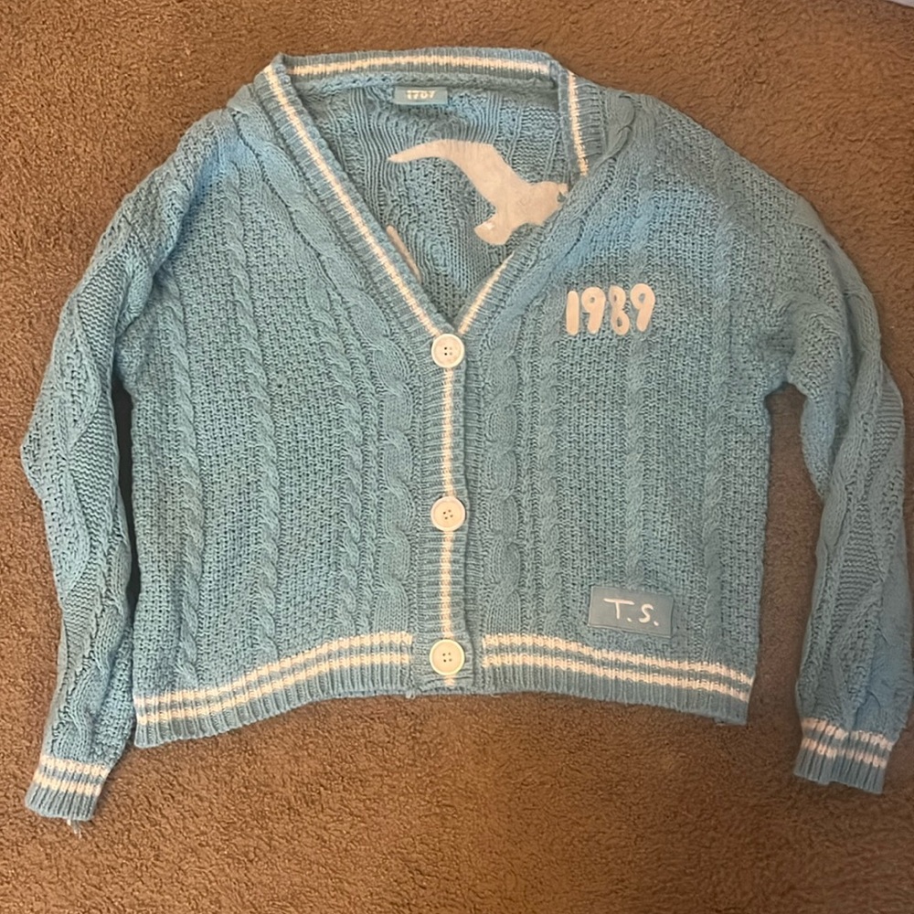 Official Taylor Swift cardigan- 1989 edition